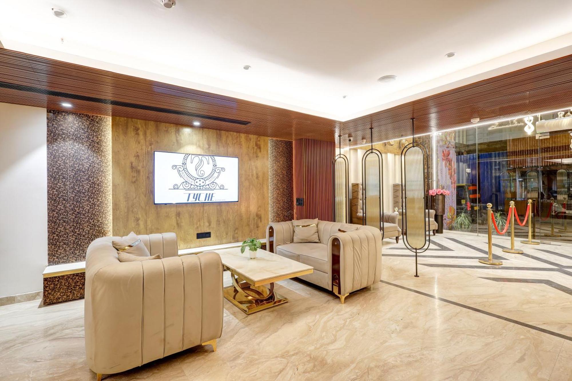 The Tyche New Delhi - Traveller'S Choice Award Winner 2025 Neu-Delhi Exterior foto