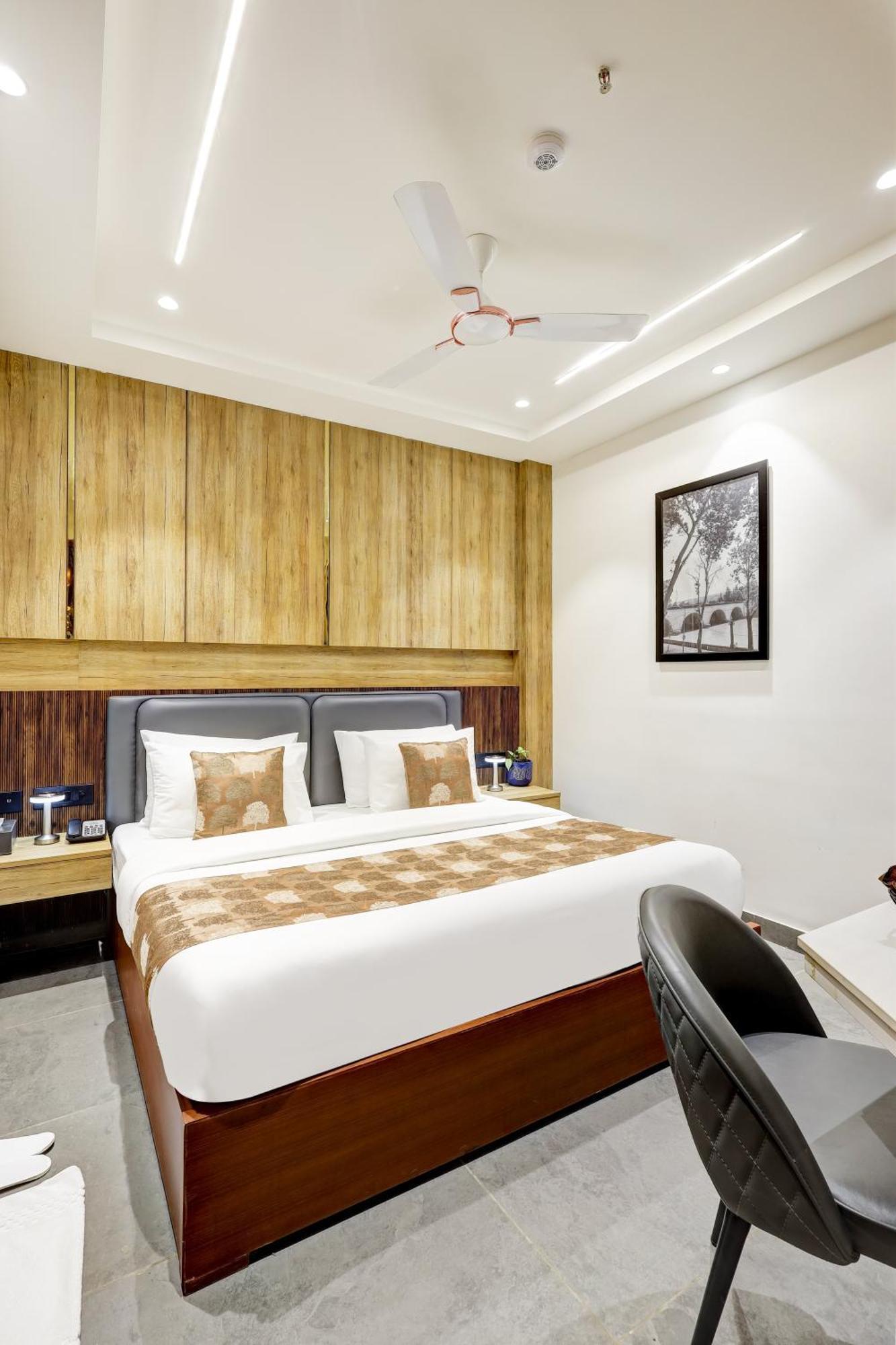 The Tyche New Delhi - Traveller'S Choice Award Winner 2025 Neu-Delhi Exterior foto