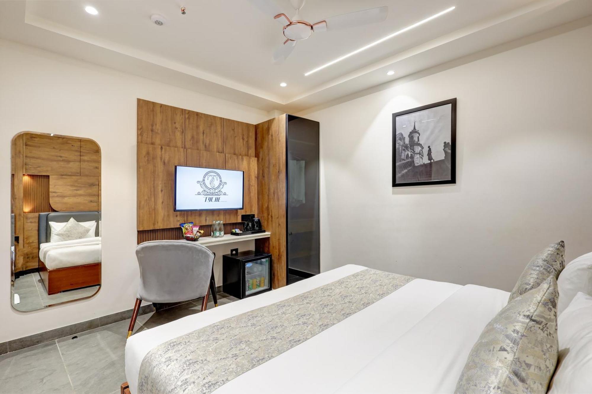The Tyche New Delhi - Traveller'S Choice Award Winner 2025 Neu-Delhi Exterior foto